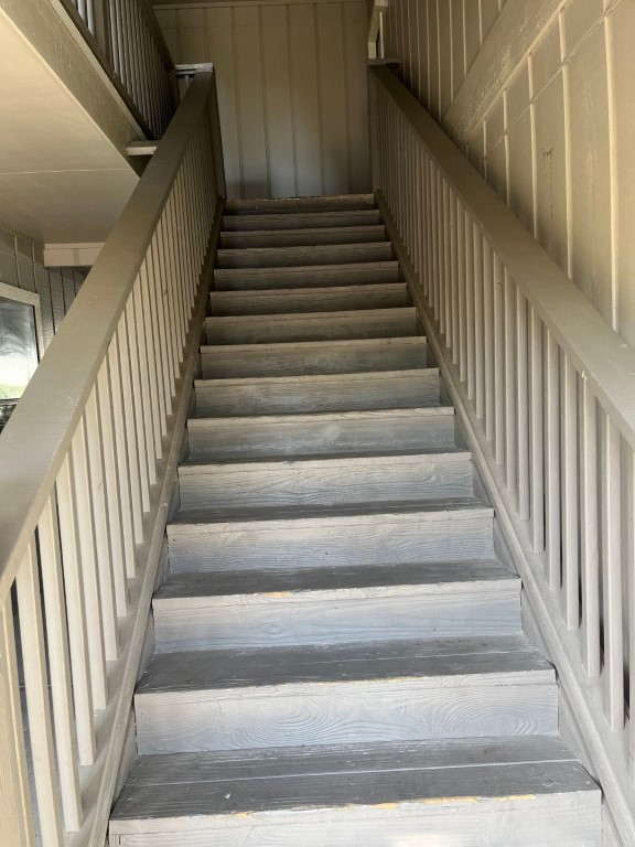 1-Apr 25, 2023 21-54-07-cM6P